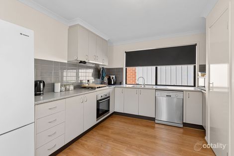 Property photo of 3 Highview Terrace Kangaroo Flat VIC 3555