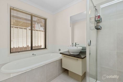 Property photo of 3 Highview Terrace Kangaroo Flat VIC 3555
