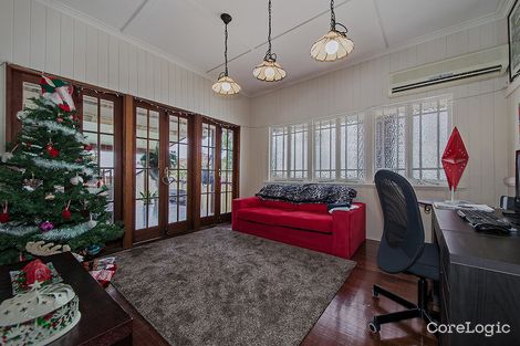 Property photo of 20 Woodhill Avenue Coorparoo QLD 4151