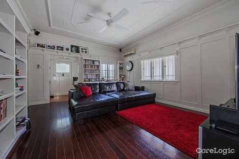 Property photo of 20 Woodhill Avenue Coorparoo QLD 4151