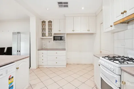 Property photo of 26 Golflands View Morphett Vale SA 5162