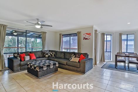 Property photo of 7 Jonathan Place Pakenham VIC 3810