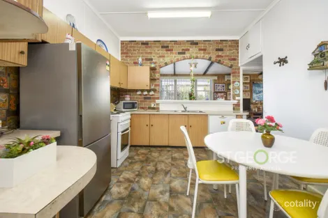 Property photo of 44 Inverness Avenue Penshurst NSW 2222