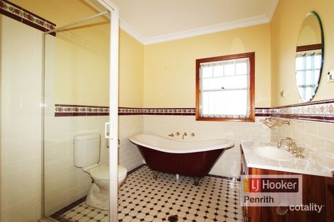 Property photo of 4 Snugglepot Drive Faulconbridge NSW 2776