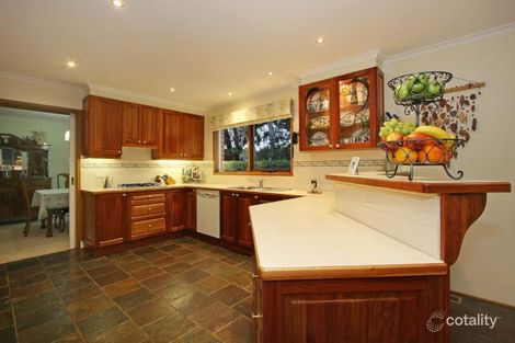 Property photo of 2 Mitta Court Croydon Hills VIC 3136
