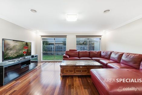 Property photo of 17 Lemon Thyme Way Lynbrook VIC 3975