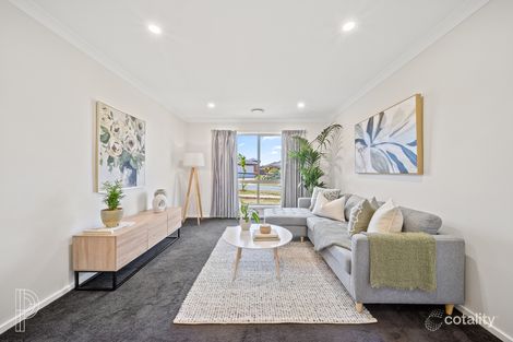 Property photo of 103 Greg Urwin Circuit Casey ACT 2913