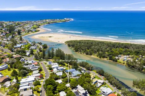 Property photo of 10 Riverleigh Avenue Gerroa NSW 2534