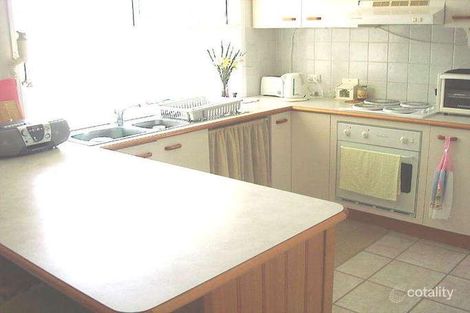 Property photo of 15 Lakeside Crescent Currimundi QLD 4551