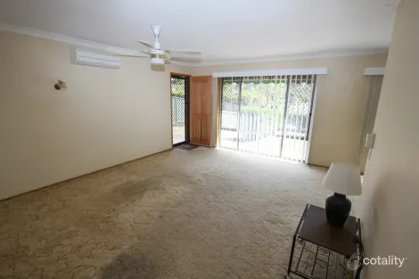 Property photo of 220 Benowa Road Benowa QLD 4217