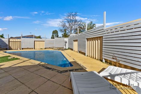 Property photo of 21 Witchetty Loop Banksia Grove WA 6031