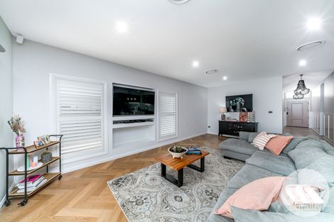 Property photo of 27 Wiveon Street Gobbagombalin NSW 2650