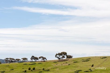 Property photo of 13 Parrot Drive Whittlesea VIC 3757