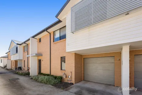 4/285 Sandgate Rd, Shortland, NSW 2307