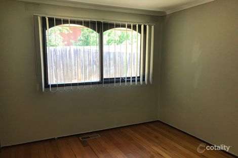 Property photo of 5 Kingsmere Close Gladstone Park VIC 3043