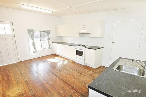 89 North St, West Rockhampton, QLD 4700