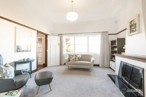 Property photo of 7 McConnell Street Warrnambool VIC 3280