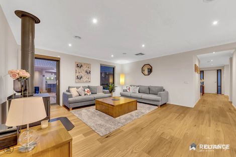Property photo of 37 Ladybird Crescent Point Cook VIC 3030
