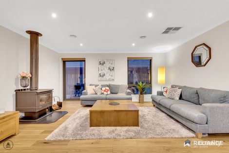 Property photo of 37 Ladybird Crescent Point Cook VIC 3030