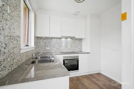 Property photo of 34 Mariana Crescent Lethbridge Park NSW 2770