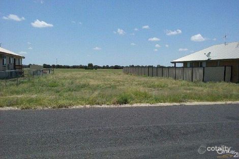 2 Henry Ct, Tara, QLD 4421