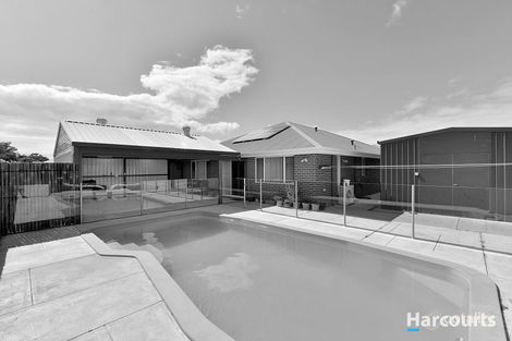 Property photo of 19 Dunsborough Court Dawesville WA 6211