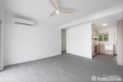 Property photo of 10 Adina Street Norman Park QLD 4170