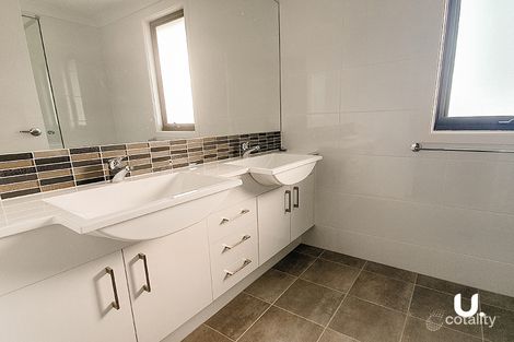 33 Connemara St, Austral, NSW 2179