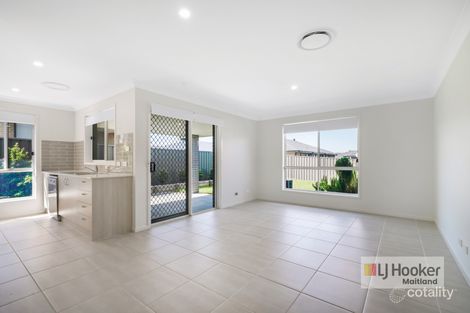 Property photo of 4 Quintero Close Heddon Greta NSW 2321