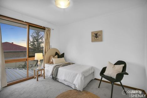 Property photo of 255 James Cook Drive Endeavour Hills VIC 3802