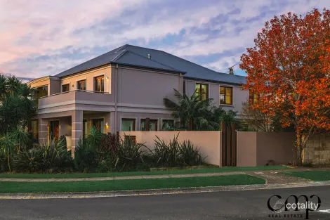 Property photo of 37 Sir Warwick Fairfax Drive Harrington Park NSW 2567