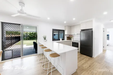 Property photo of 11 Van Eldik Avenue Andergrove QLD 4740