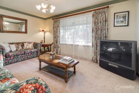 Property photo of 38 Cheadle Crescent Bundoora VIC 3083