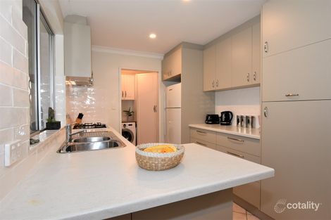 Property photo of 8 Higham Hill Swan View WA 6056