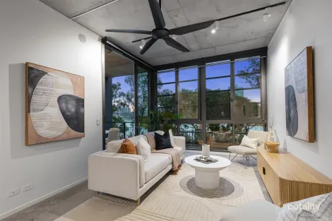 Property photo of 104/21 Buchanan Street West End QLD 4101