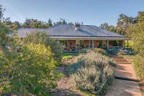 95 Allen St, Wooroloo, WA 6558