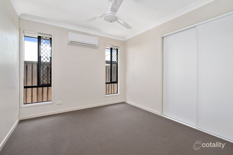 Property photo of 2/3 Eucalyptus Crescent Ripley QLD 4306