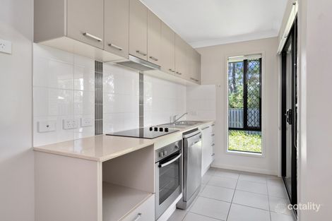 Property photo of 2/3 Eucalyptus Crescent Ripley QLD 4306