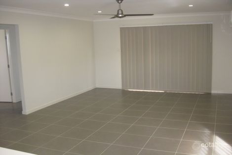 Property photo of 17 Kowari Street Deebing Heights QLD 4306