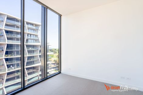 Property photo of 203/74 Queens Road Melbourne VIC 3004