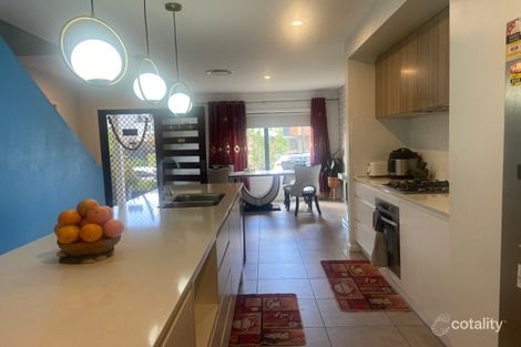 Property photo of 10 Shepherd Street Oran Park NSW 2570