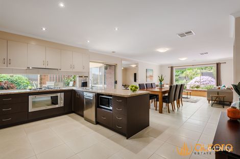 Property photo of 22 Glenview Rise Berwick VIC 3806