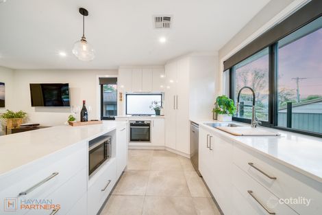 Property photo of 11 Samson Place Kambah ACT 2902