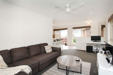 Property photo of 2/72 Raleigh Street Westmeadows VIC 3049