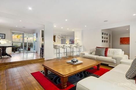 Property photo of 7 Lara Court Doncaster VIC 3108