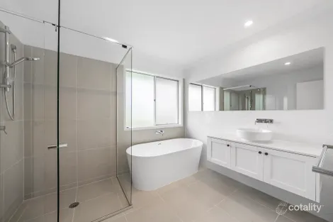 Property photo of 48 Black Wattle Circuit Casuarina NSW 2487