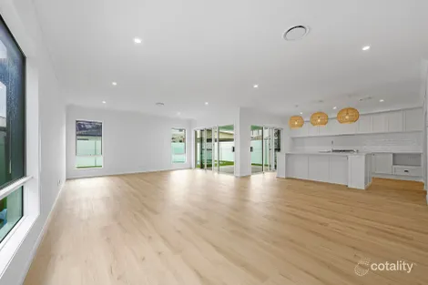 Property photo of 48 Black Wattle Circuit Casuarina NSW 2487