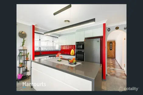 Property photo of 3 Raleigh Close St Clair NSW 2759