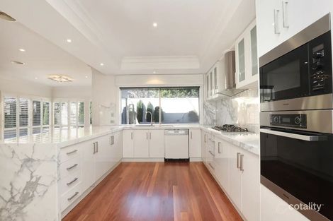 Property photo of 8 Fuller Street Caulfield South VIC 3162