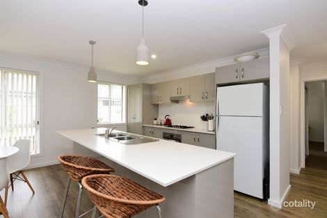 Property photo of 2/57 Argyle Street Vincentia NSW 2540